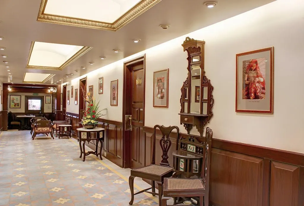 Palace On Ganges - Heritage Hotel Varanasi