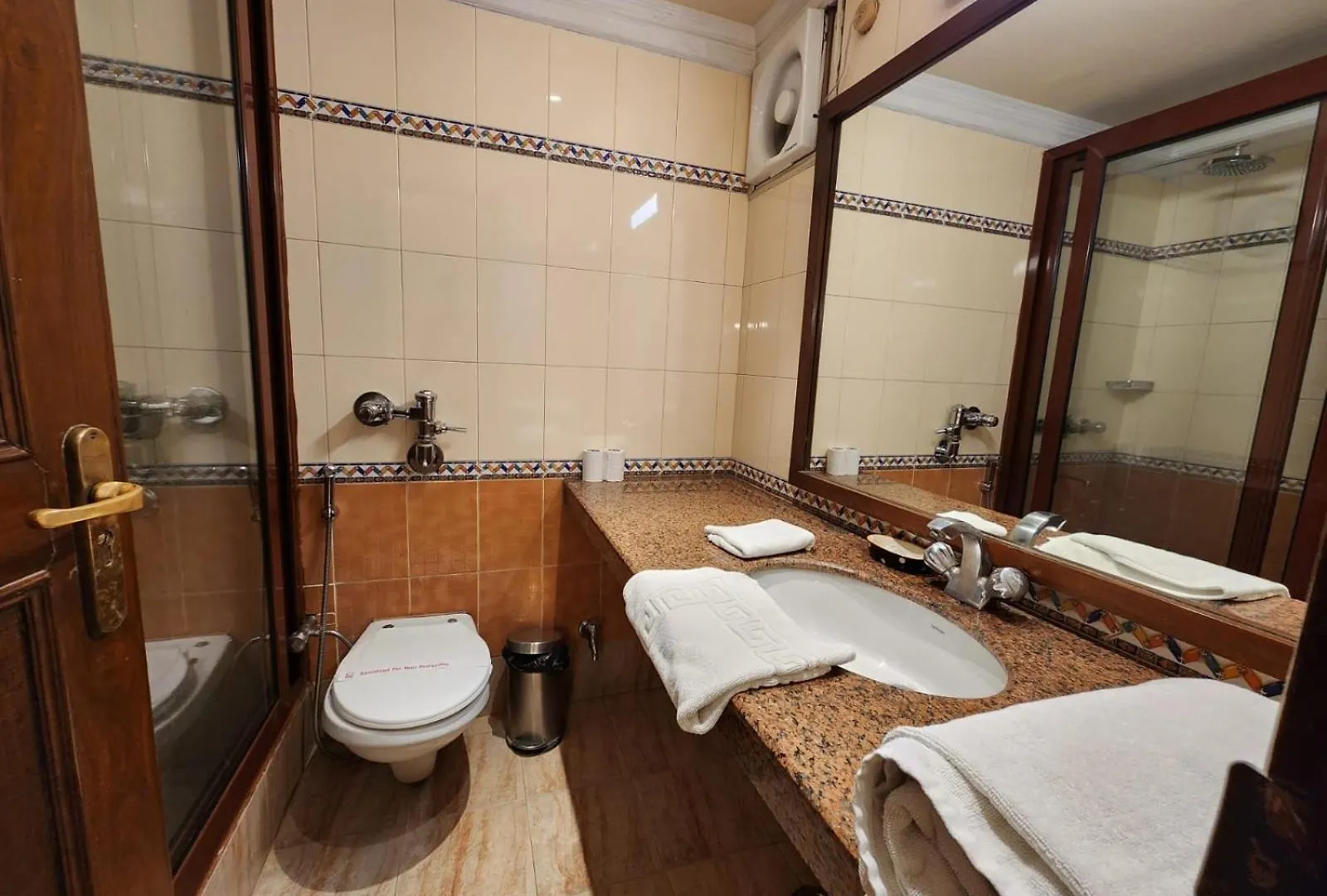 Palace On Ganges - Heritage Hotel Varanasi