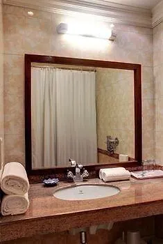 Palace On Ganges - Heritage Hotel Varanasi