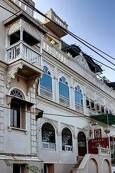 Palace On Ganges - Heritage Hotel Varanasi India