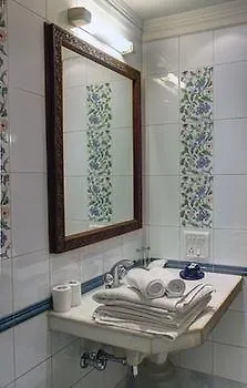 ***  Palace On Ganges - Heritage Hotel Varanasi India